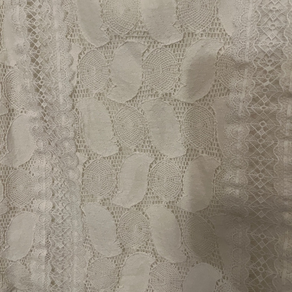 White Ruffled Lace Top - Picture 3 of 3